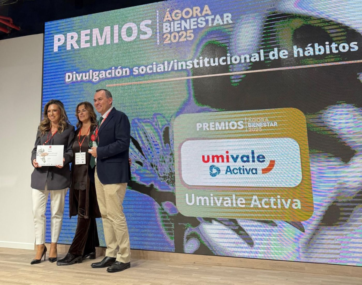 ágora bienestar premio uA mini