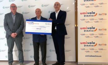 241202 cheque solidario AECC VALENCIA