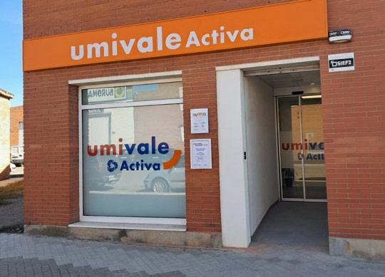 Fachada de la Clínica Umivale Activa Lleida Polígon El Segre