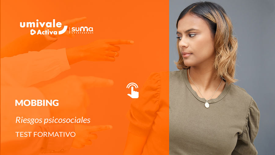 Persona siendo señalada por otras personas, acoso y acusación en el lugar de trabajo